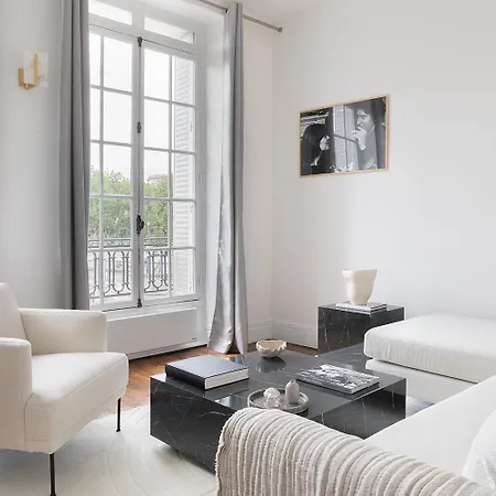 Pick A Flat's In Saint Louis - Quai Des Orfevres *