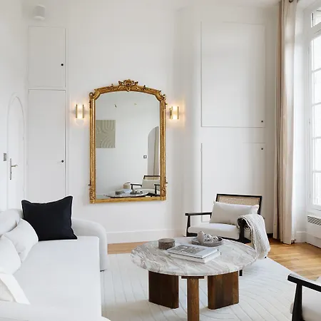 Pick A Flat's In Saint Louis - Quai Des Orfevres