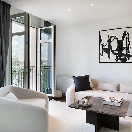 Pick A Flat's In Saint Louis - Quai Des Orfevres